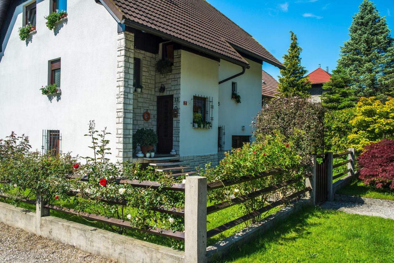 Apartma Rombon Brdo With Free Onsite Parking Bovec Exterior photo